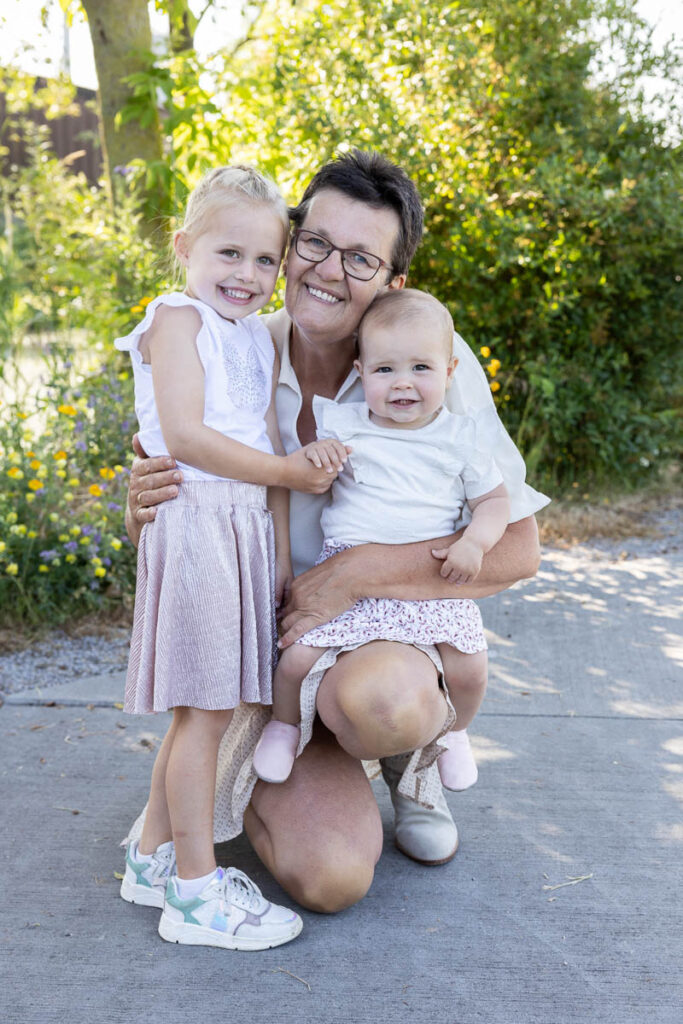 Fotoshoot-op-en-boerderij-oudewater-door-dasja-dijkstra-van-das-knuss-fotografie-familiefotograaf-oudewater