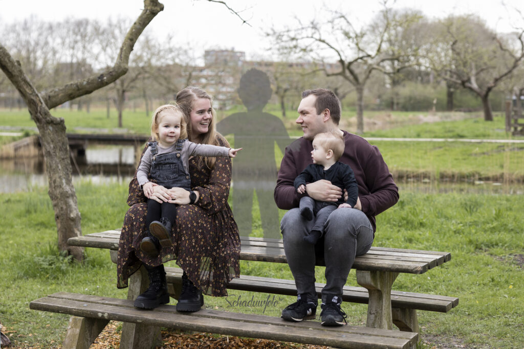 Schaduwfoto-Fotoshoot-in-Woerden-door-Dasja-Dijkstra-van-Schaduwfoto-en-Das-Knuss-Fotografie