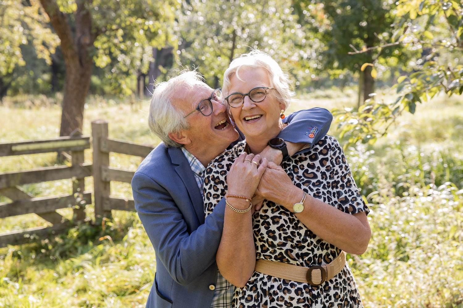 Familie fotoshoot door Dasja Dijkstra van Das Knuss Fotografie Brediuspark Woerden fotoshoot fotograaf Woerden_15 Fotoshoot door Dasja Dijkstra van Das Knuss Fotografie fotograaf in Woerden, Kamerik, Oudewater, Reeuwijk, Bodegraven, Waarder en omstreken.